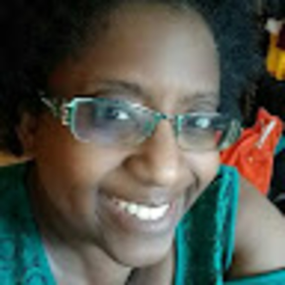 Meet your Posher, Carmen